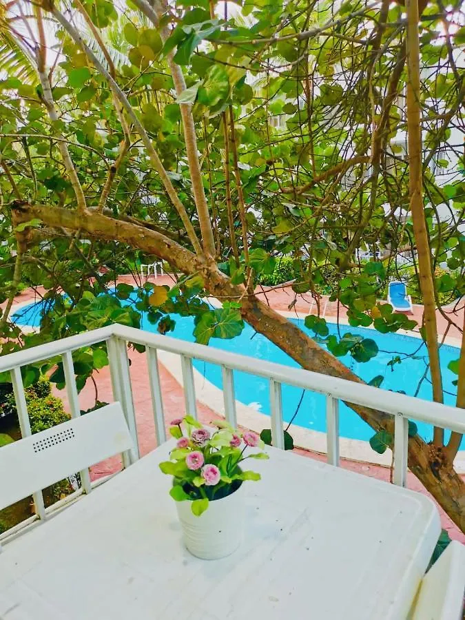 Sol Caribe Suites Playa Los Corales Aparthotel